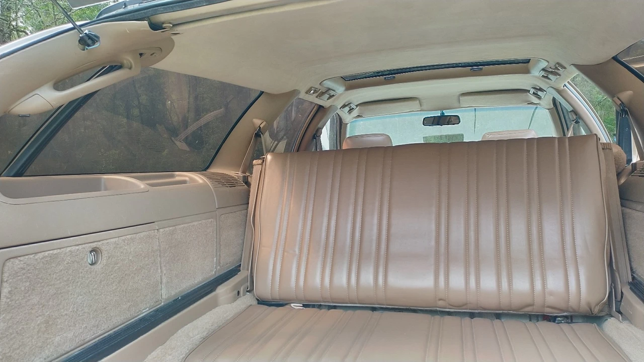 1995 Buick Roadmaster - Image 22 of 31