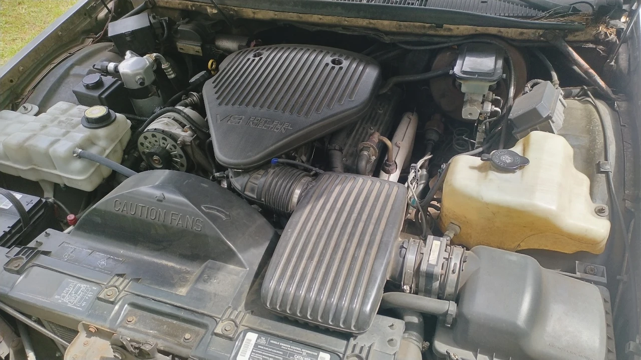 1995 Buick Roadmaster - Image 29 of 31