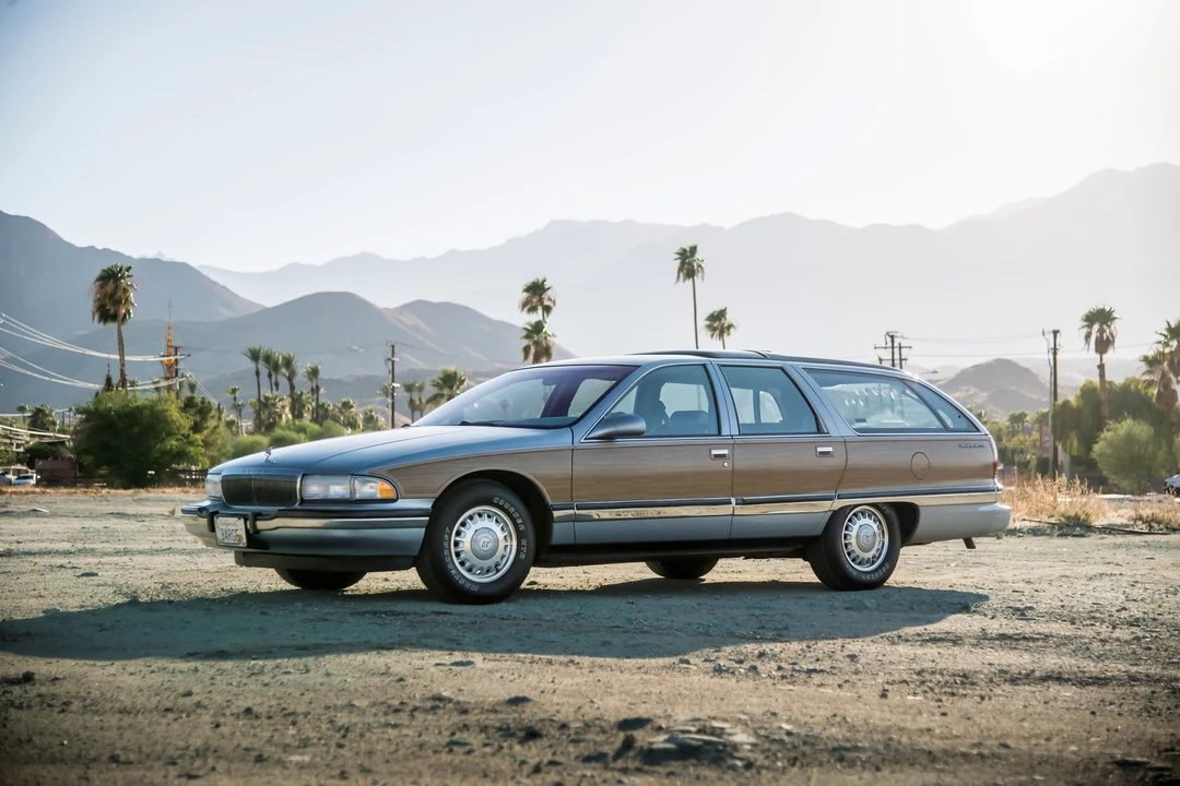 1995 Buick Roadmaster - Image 10 of 31