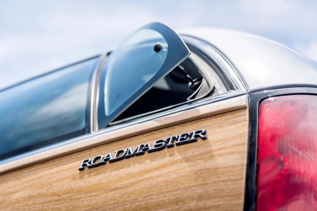 1995 Buick Roadmaster - Image 27 of 31