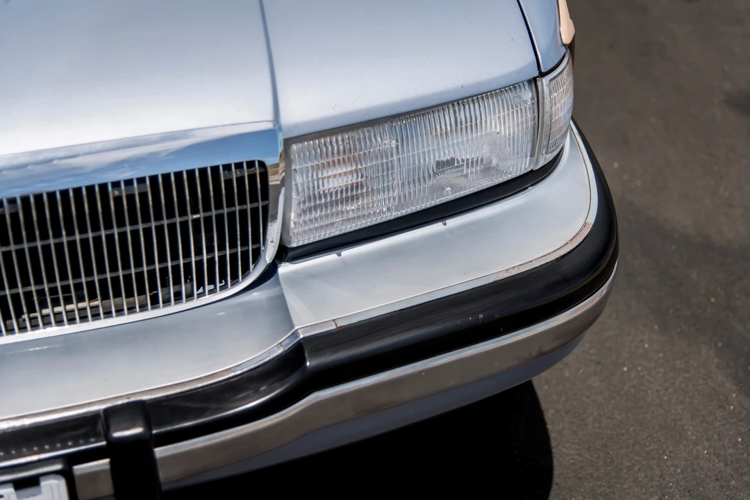 1995 Buick Roadmaster - Image 30 of 31
