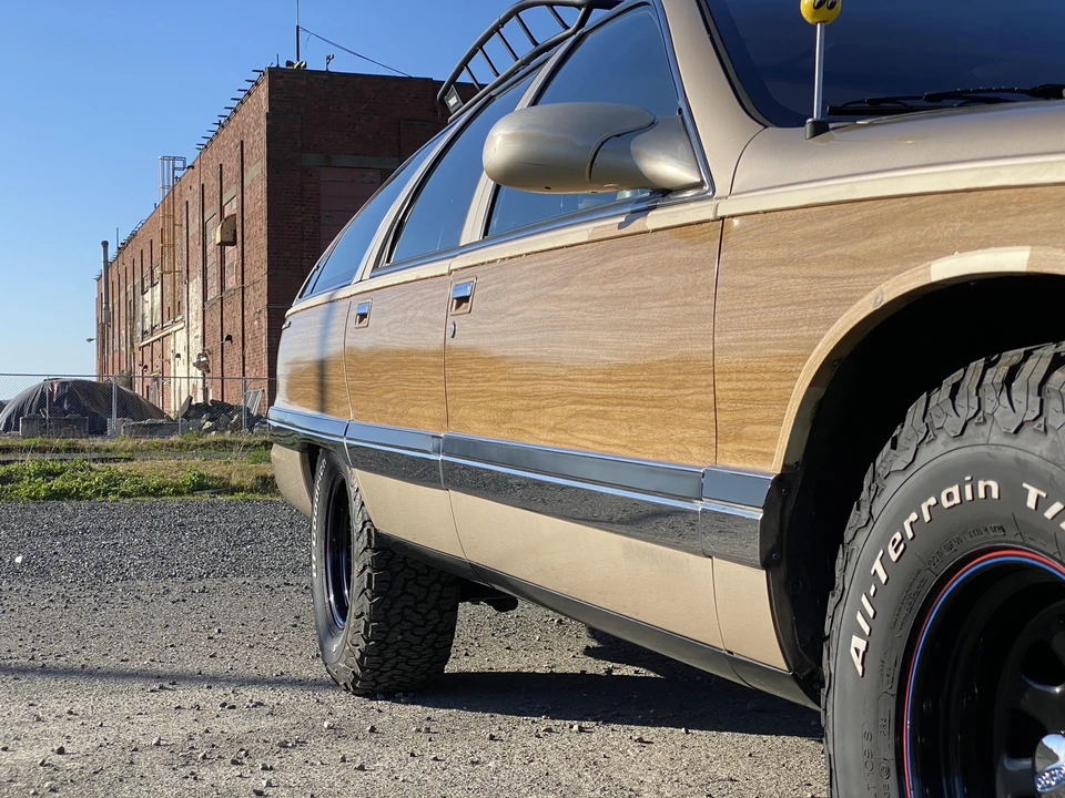 1995 Buick Roadmaster - Image 14 of 31