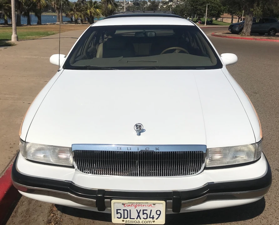 1995 Buick Roadmaster - Image 7 of 31