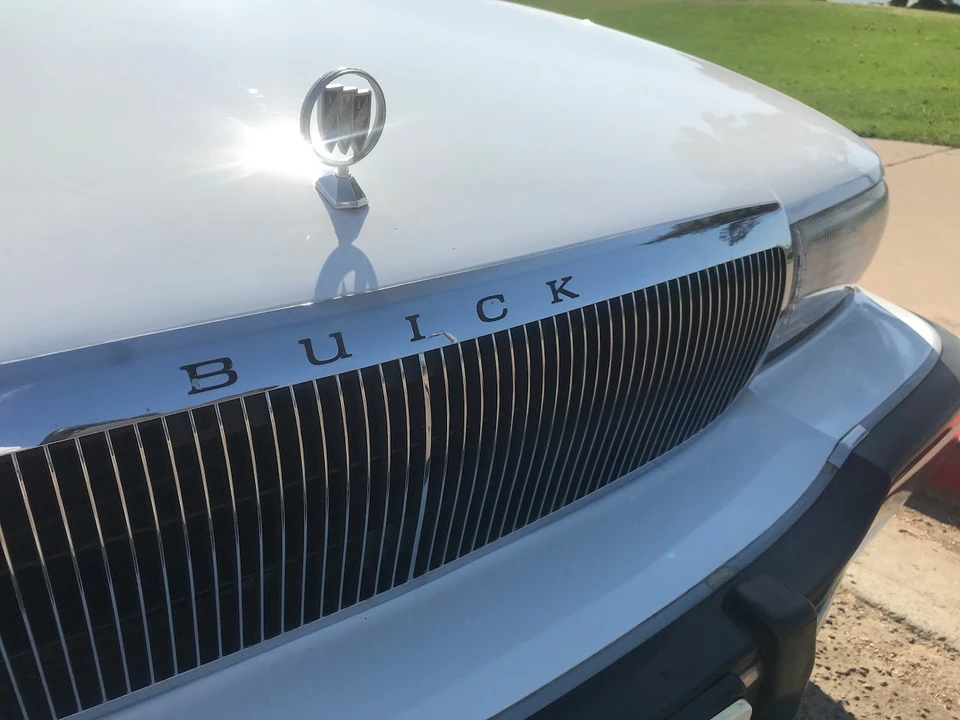 1995 Buick Roadmaster - Image 21 of 31