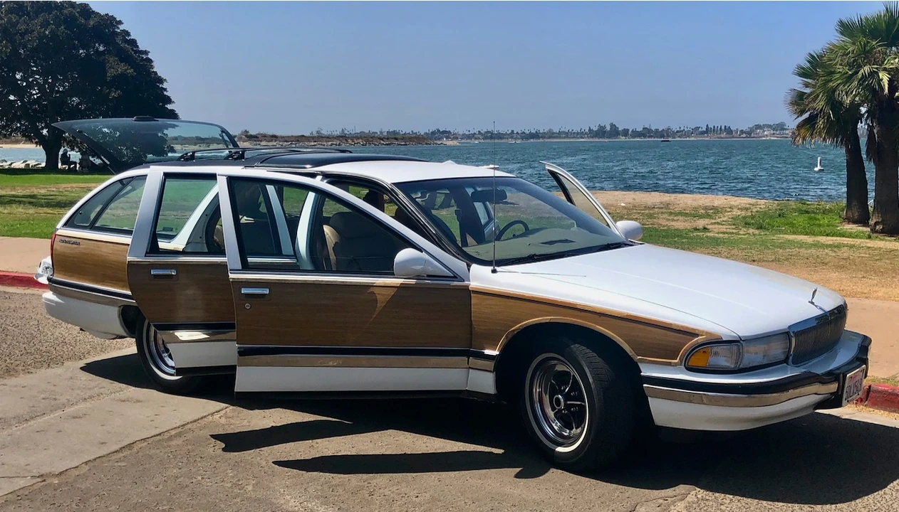 1995 Buick Roadmaster - Image 19 of 31