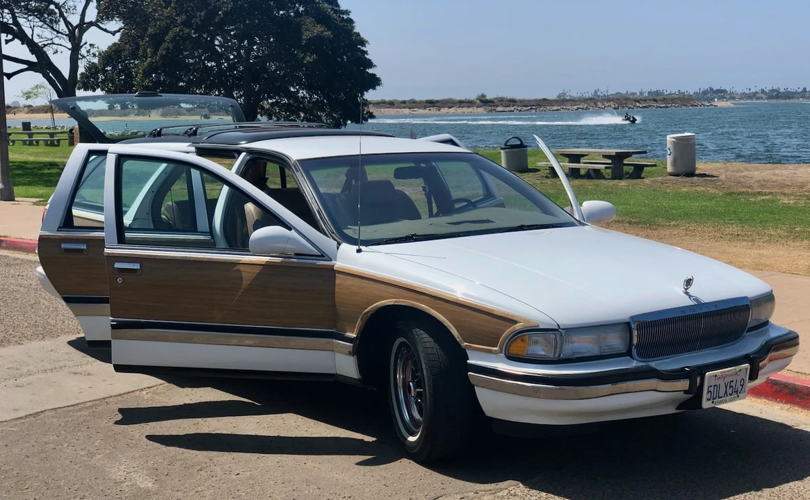 1995 Buick Roadmaster - Image 18 of 31