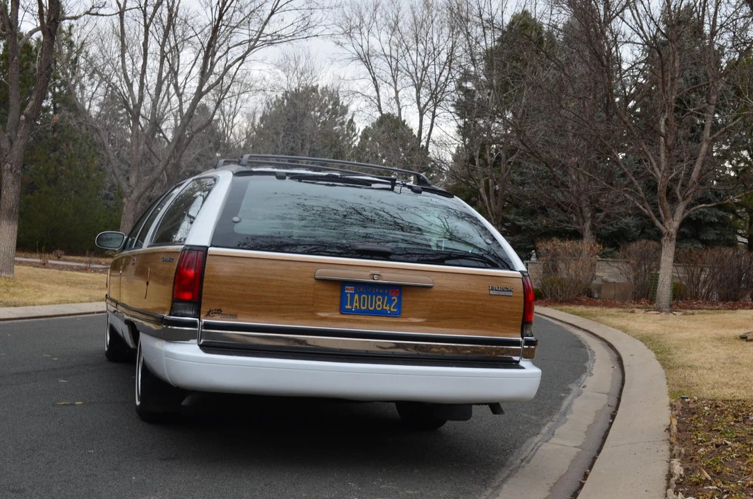 1995 Buick Roadmaster - Image 7 of 31