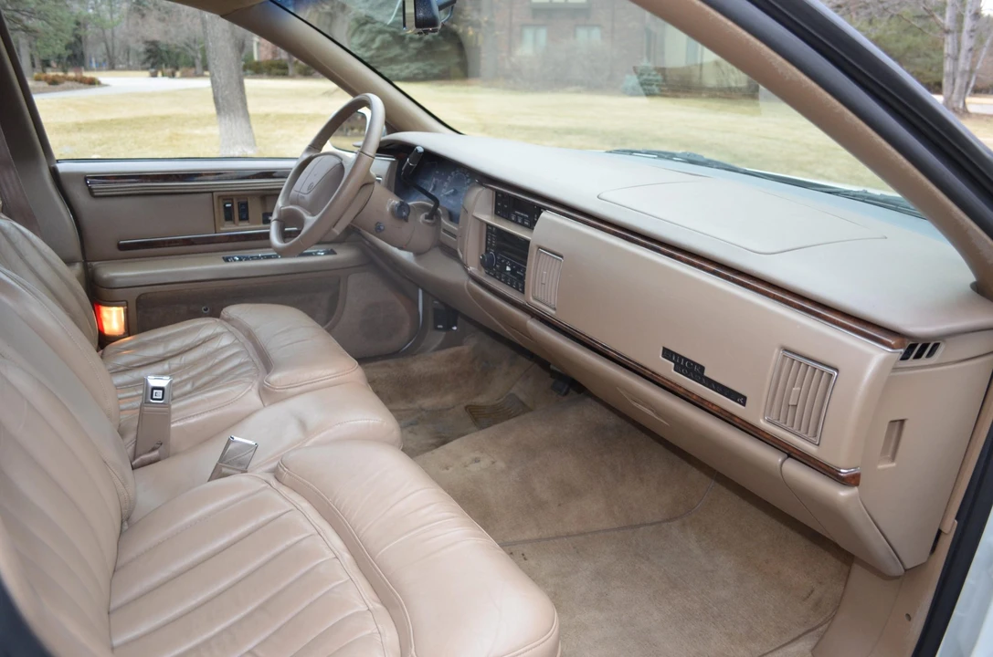 1995 Buick Roadmaster - Image 31 of 31