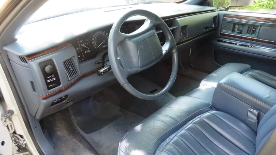 1995 Buick Roadmaster - Image 5 of 7