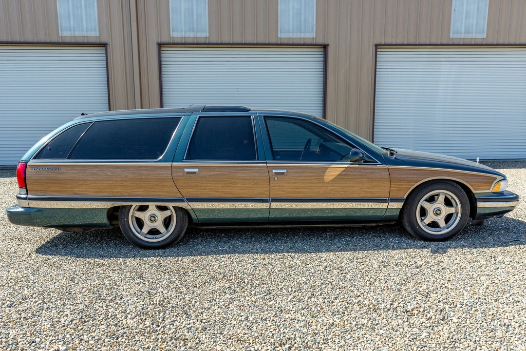 1995 Buick Roadmaster - Image 12 of 31