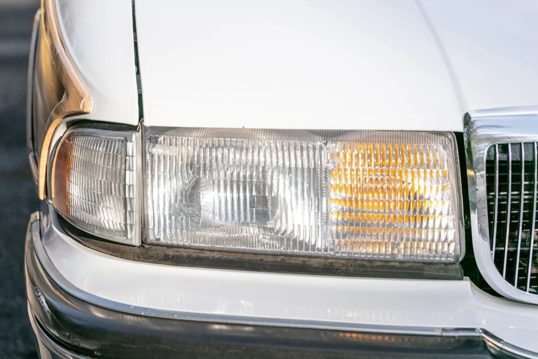 1995 Buick Roadmaster - Image 26 of 31