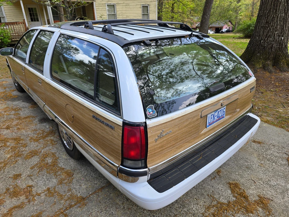 1995 Buick Roadmaster - Image 20 of 31