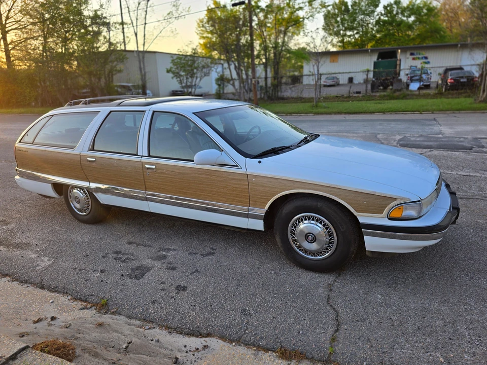 1995 Buick Roadmaster - Image 29 of 31