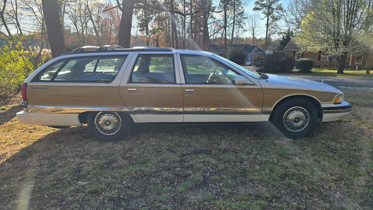 1995 Buick Roadmaster - Image 27 of 31