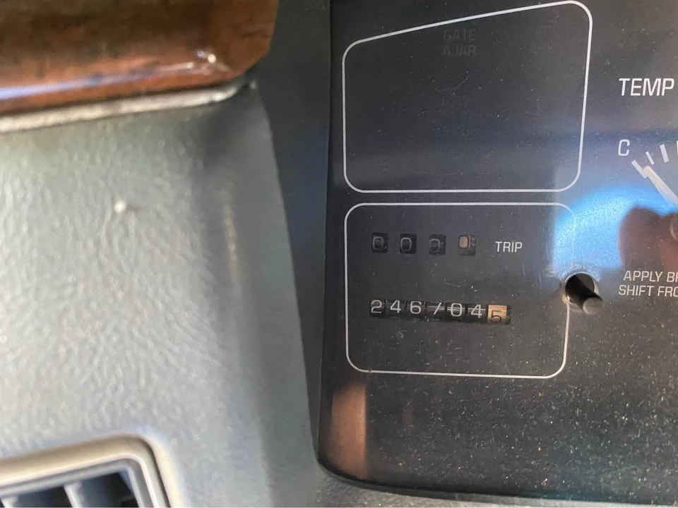1995 Buick Roadmaster - Image 8 of 8