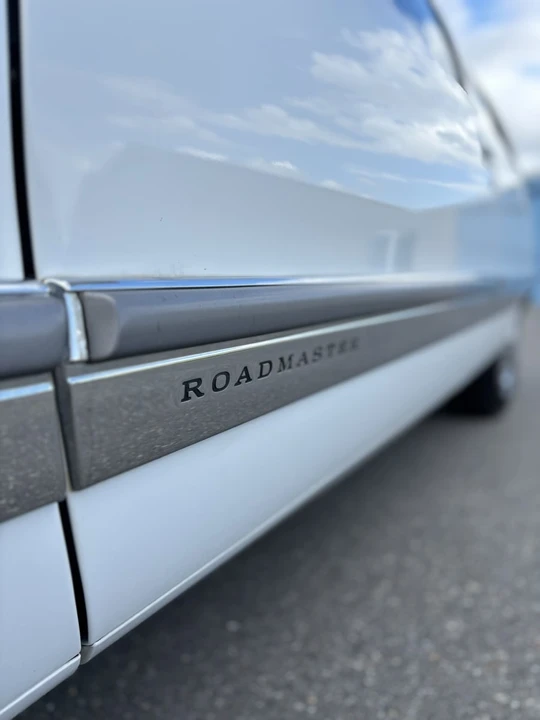 1995 Buick Roadmaster - Image 3 of 14