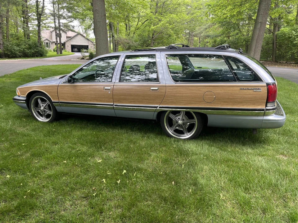 1995 Buick Roadmaster - Image 5 of 31