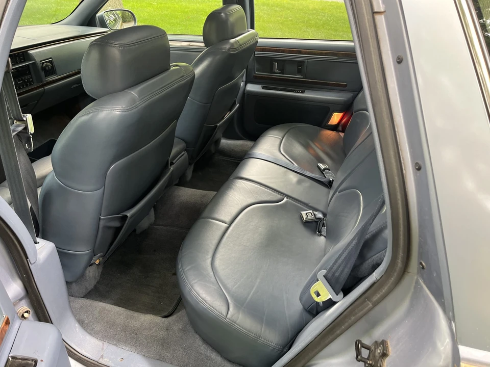 1995 Buick Roadmaster - Image 26 of 31