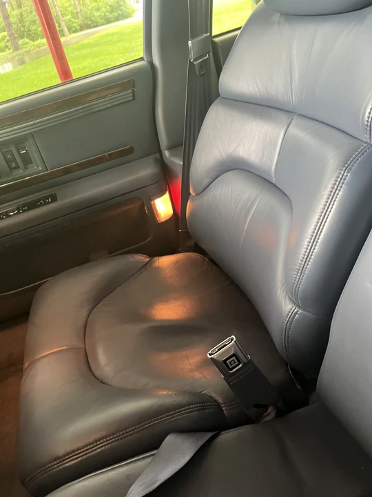 1995 Buick Roadmaster - Image 23 of 31