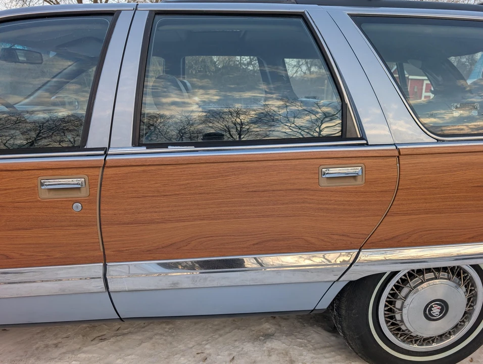 1995 Buick Roadmaster - Image 21 of 31