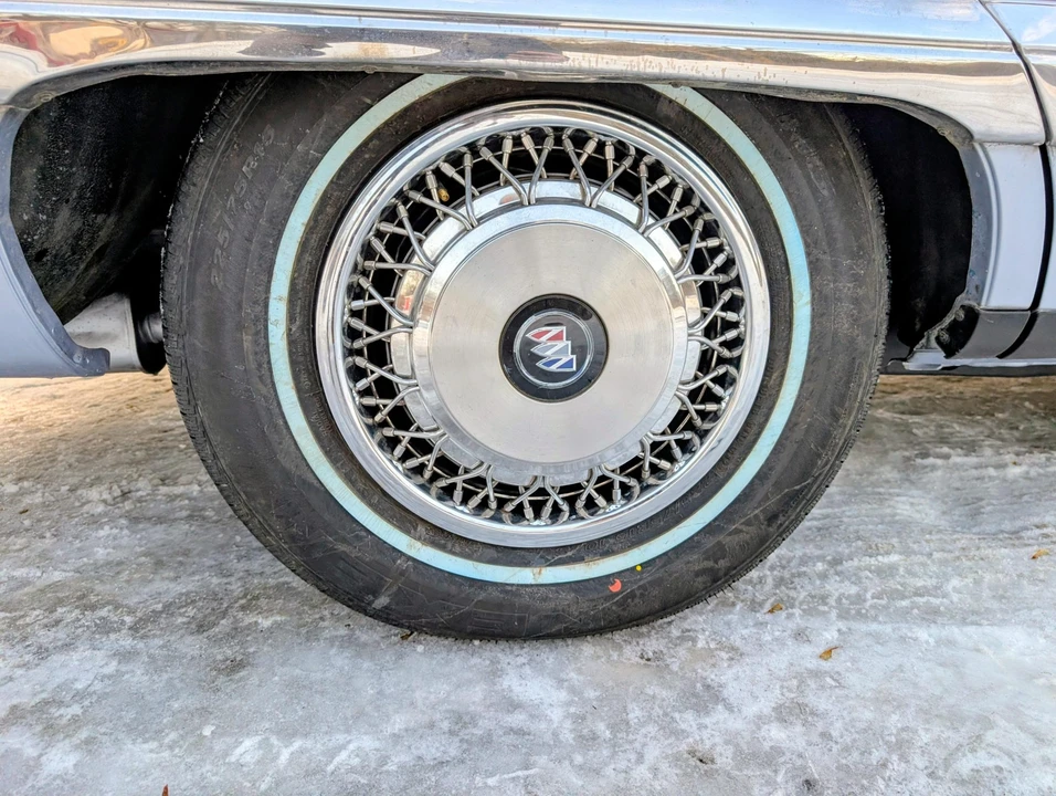 1995 Buick Roadmaster - Image 26 of 31