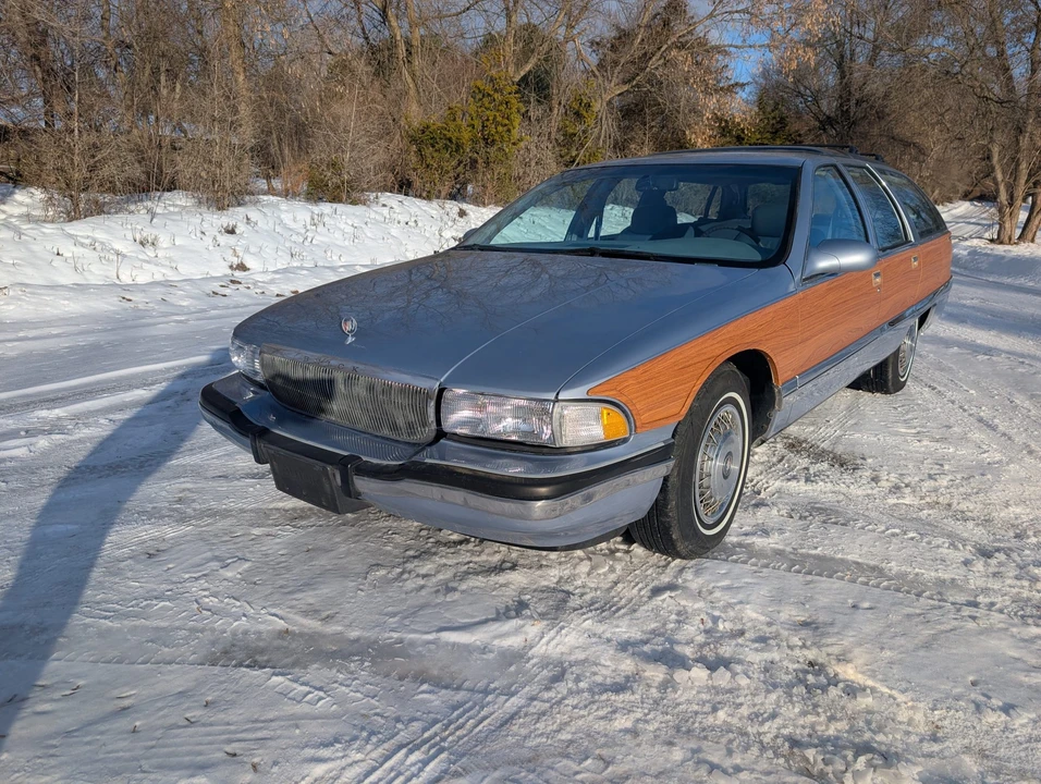 1995 Buick Roadmaster - Image 3 of 31