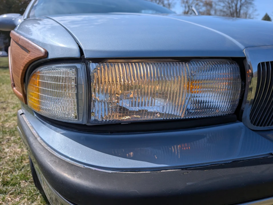 1995 Buick Roadmaster - Image 13 of 31