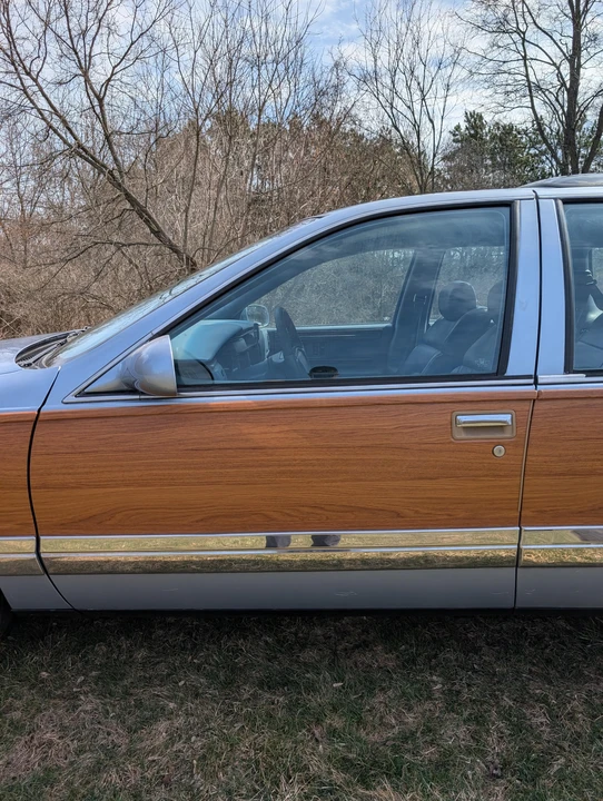 1995 Buick Roadmaster - Image 16 of 31
