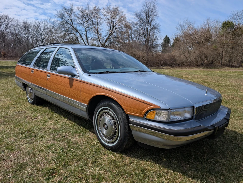 1995 Buick Roadmaster - Image 12 of 31