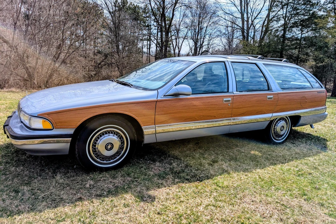 1995 Buick Roadmaster - Image 3 of 31