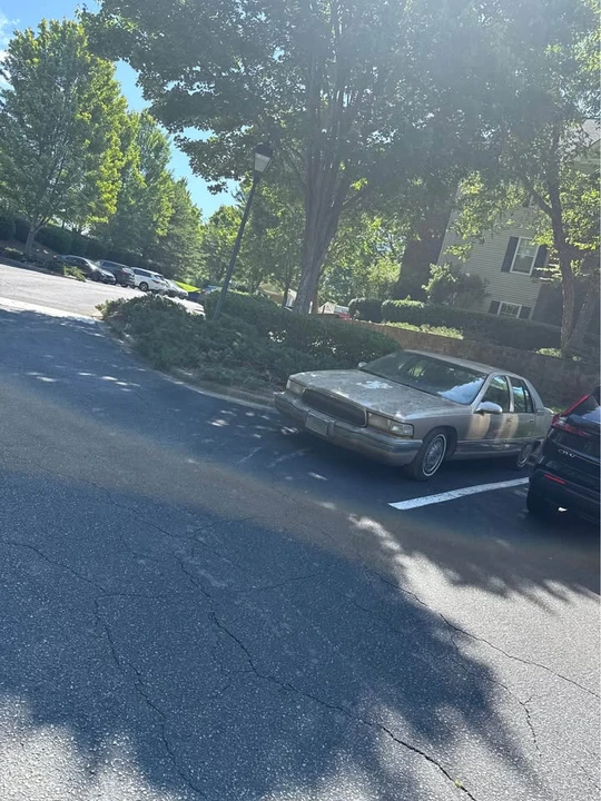 1995 Buick Roadmaster - Image 2 of 2
