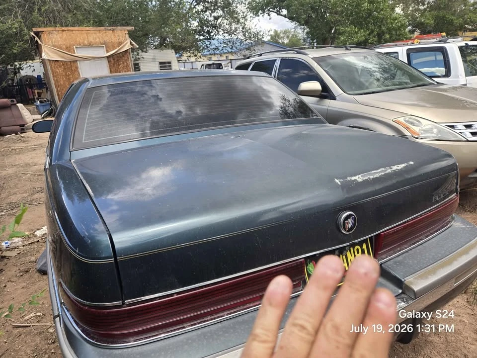 1995 Buick Roadmaster - Image 4 of 9