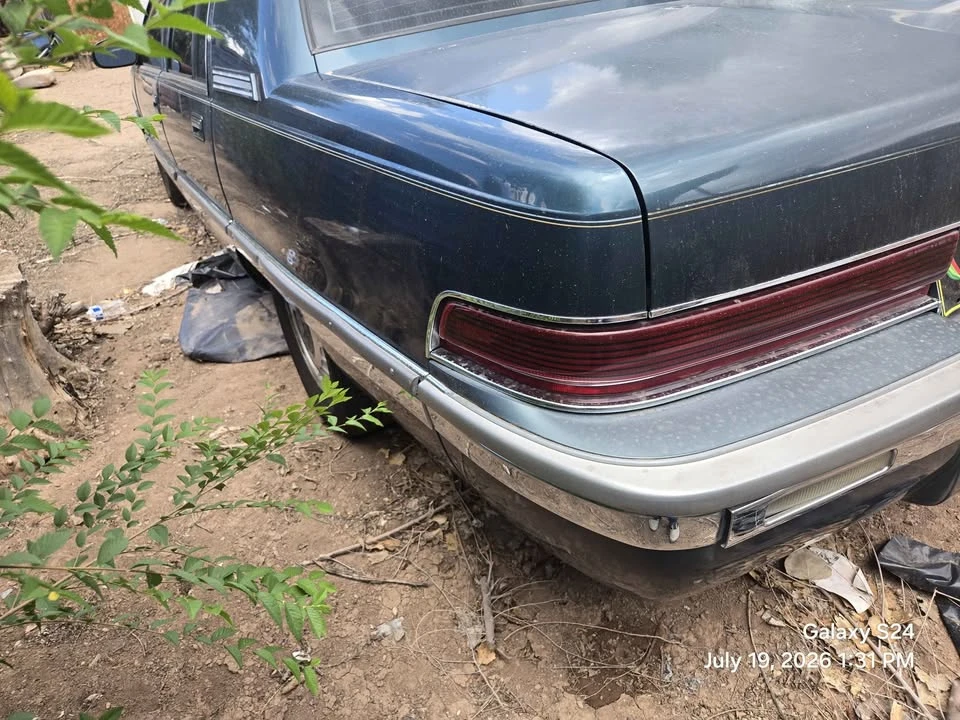 1995 Buick Roadmaster - Image 5 of 9