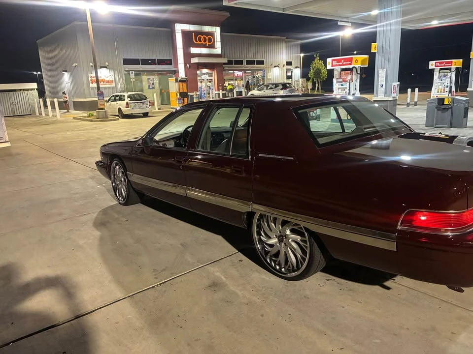 1995 Buick Roadmaster - Image 18 of 20