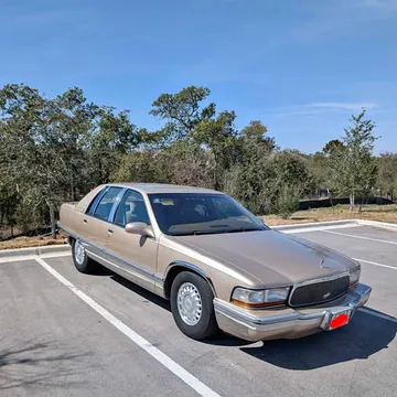 1995 Buick Roadmaster Limited Sedan 4D