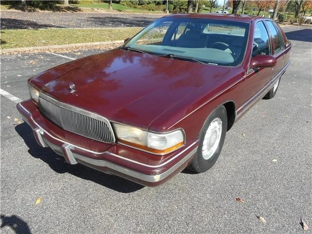 1995 Buick Roadmaster - Image 9 of 12