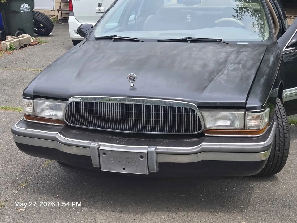 1995 Buick Roadmaster - Image 2 of 20