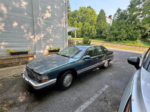 1995 Buick Roadmaster · Sedan 4D