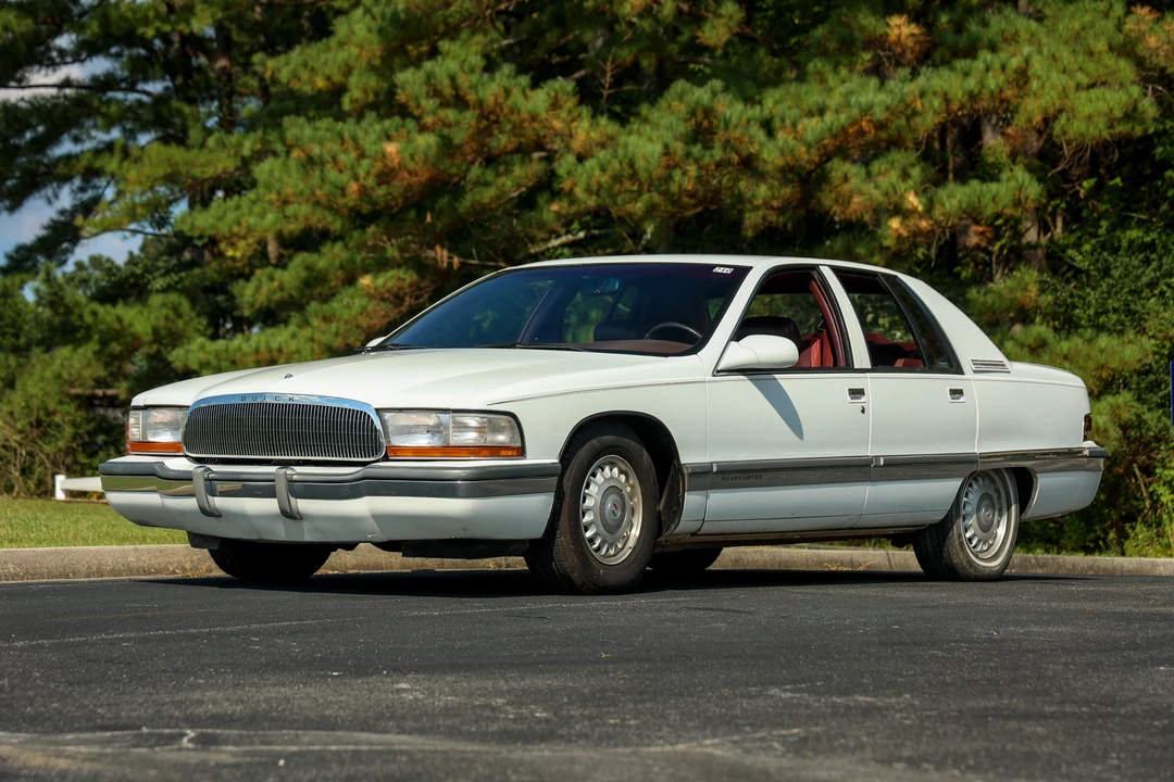 1995 Buick Roadmaster - Image 11 of 31