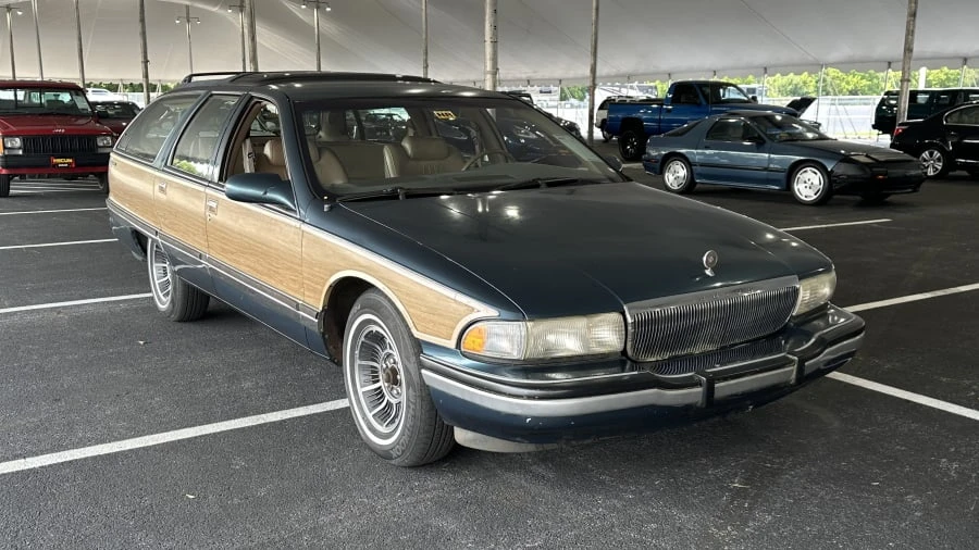 1995 Buick Roadmaster - Image 6 of 17
