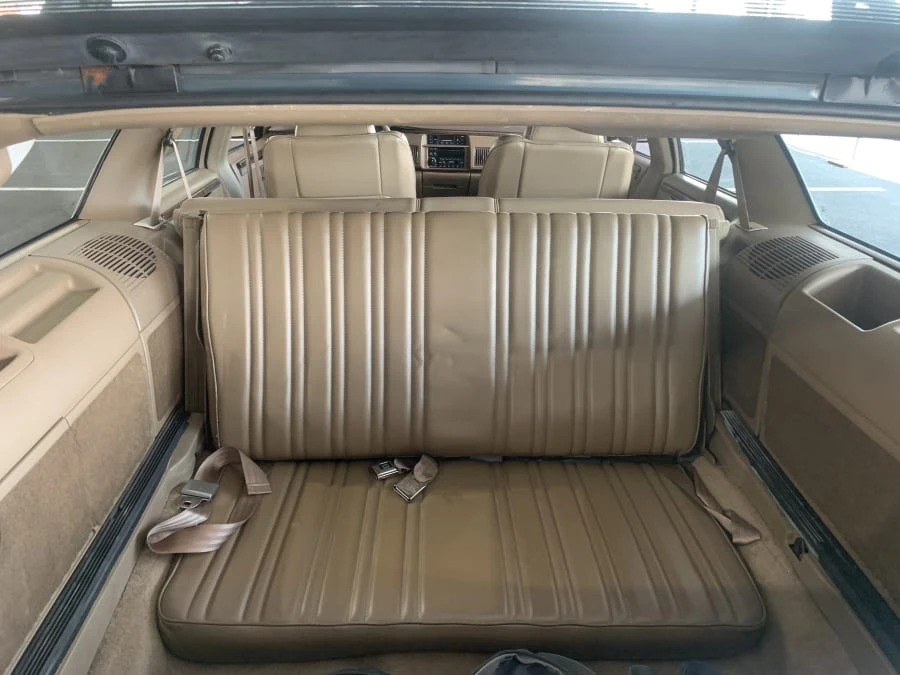 1995 Buick Roadmaster - Image 13 of 17