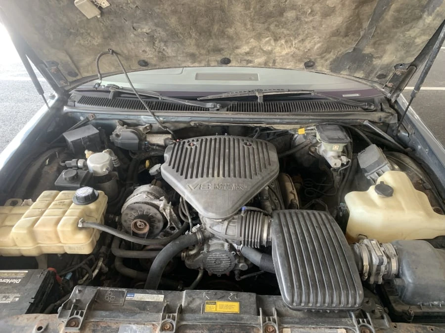 1995 Buick Roadmaster - Image 16 of 17