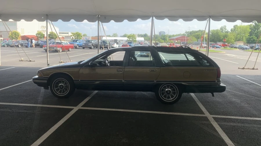 1995 Buick Roadmaster - Image 8 of 17