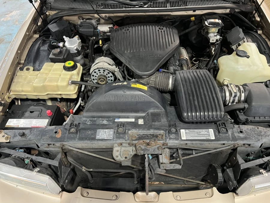 1995 Buick Roadmaster - Image 10 of 10