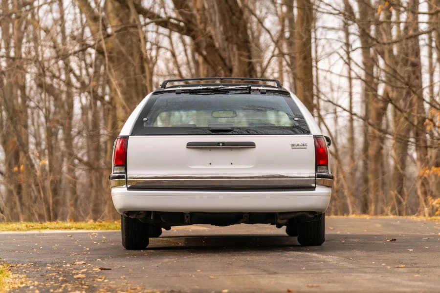 1995 Buick Roadmaster - Image 5 of 24