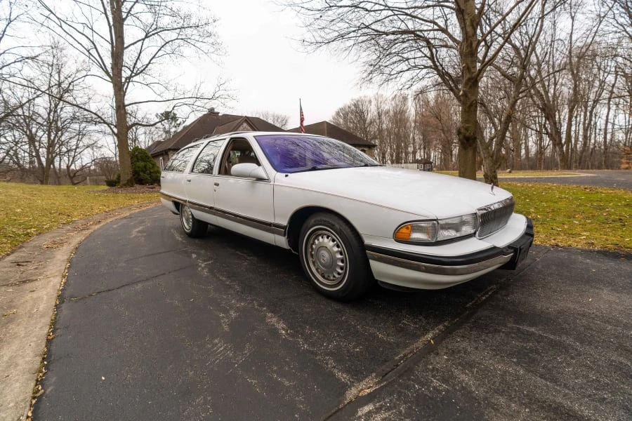 1995 Buick Roadmaster - Image 11 of 24