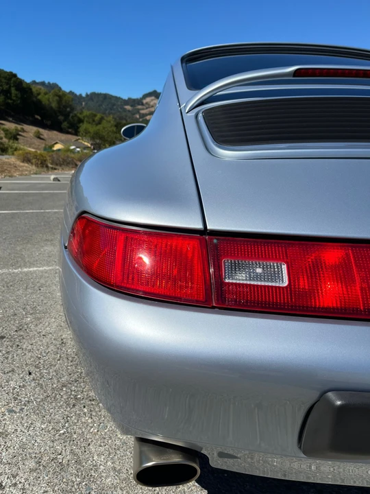 1995 Porsche 993 Carrera - Image 16 of 31