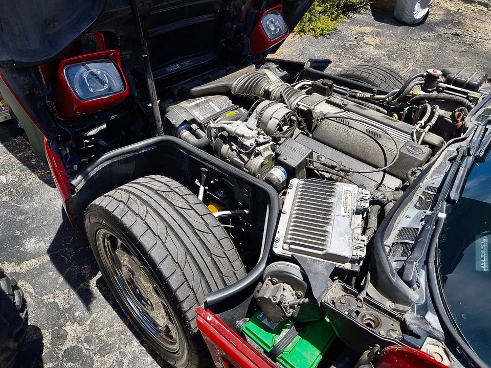 1995 Chevrolet Corvette C4 - Image 13 of 16