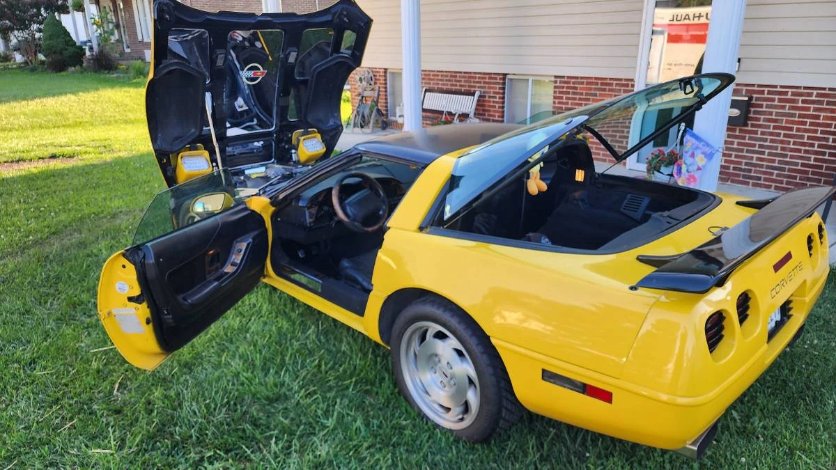 1995 Chevrolet Corvette C4 - Image 9 of 23