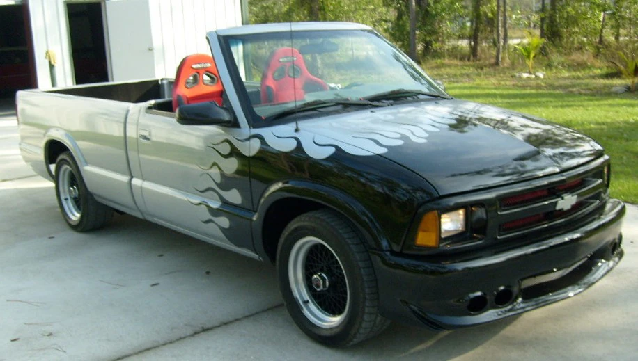 1995 Chevrolet S-10 - Image 2 of 5